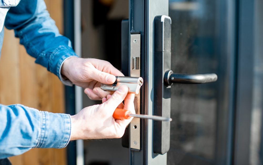 commercial locksmith